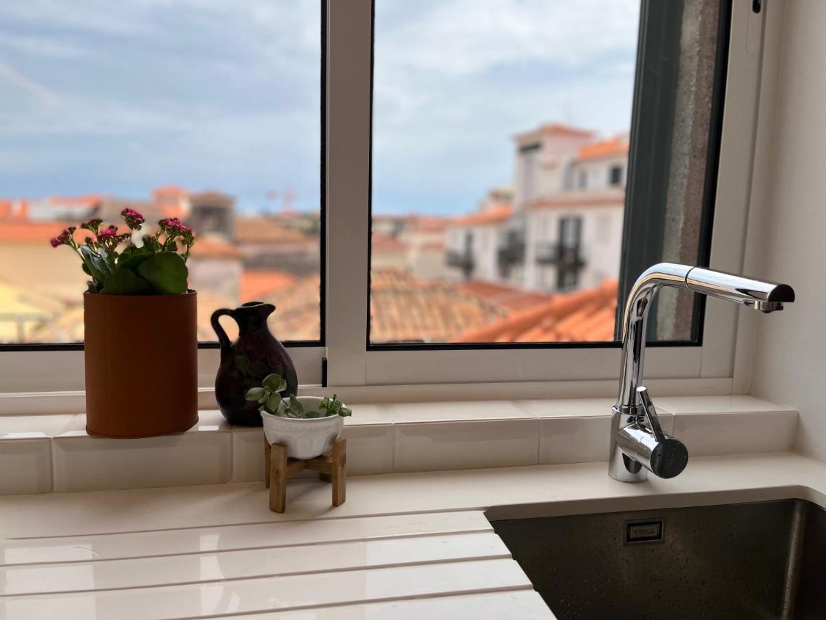 Lovely 2-Bedroom Rental Unit In Historic Funchal Kültér fotó